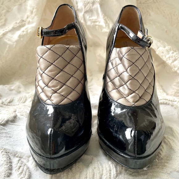 Emporio Armani Platform Booties Black Lacquer - Picture 4 of 6